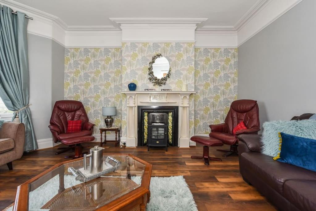 Traditional 3-Bed Property In Pontcanna With Parking คาร์ดิฟฟ์ ภายนอก รูปภาพ