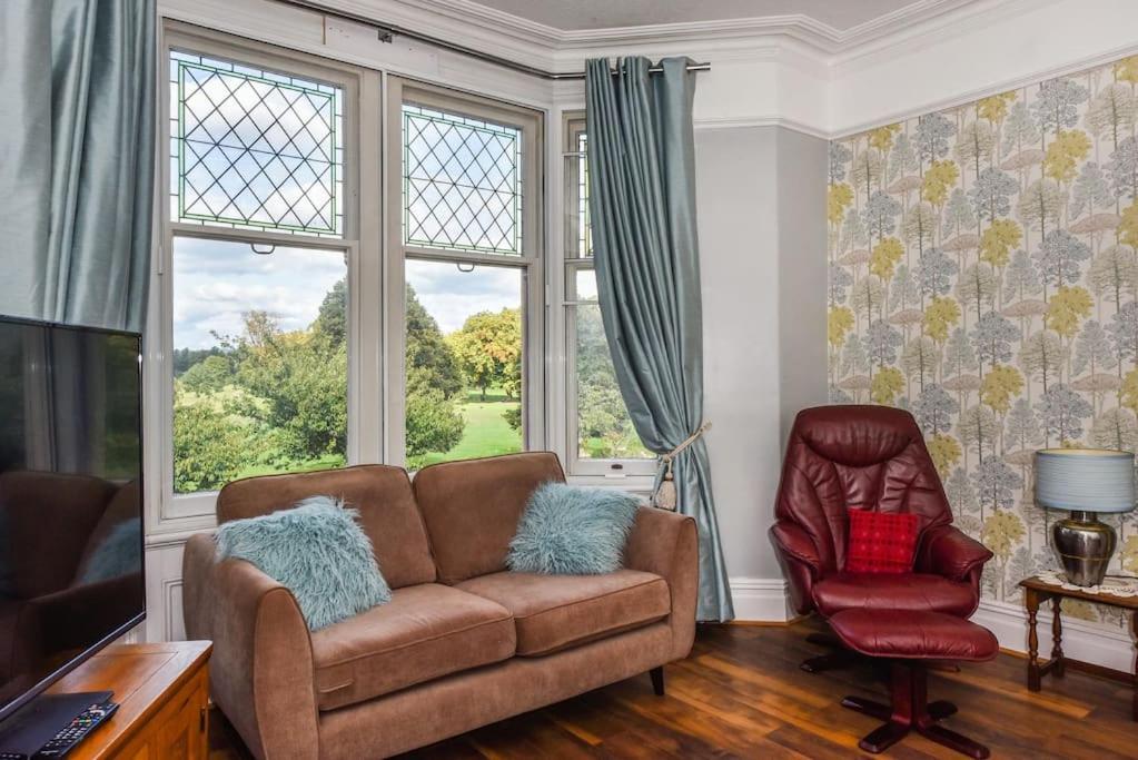 Traditional 3-Bed Property In Pontcanna With Parking คาร์ดิฟฟ์ ภายนอก รูปภาพ